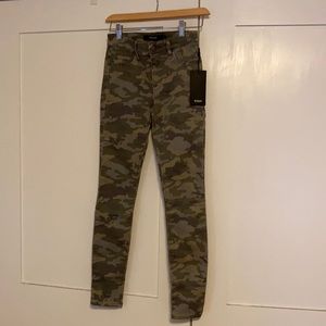 Hudson Nico Super Skinny Ankle Camo Size 23
